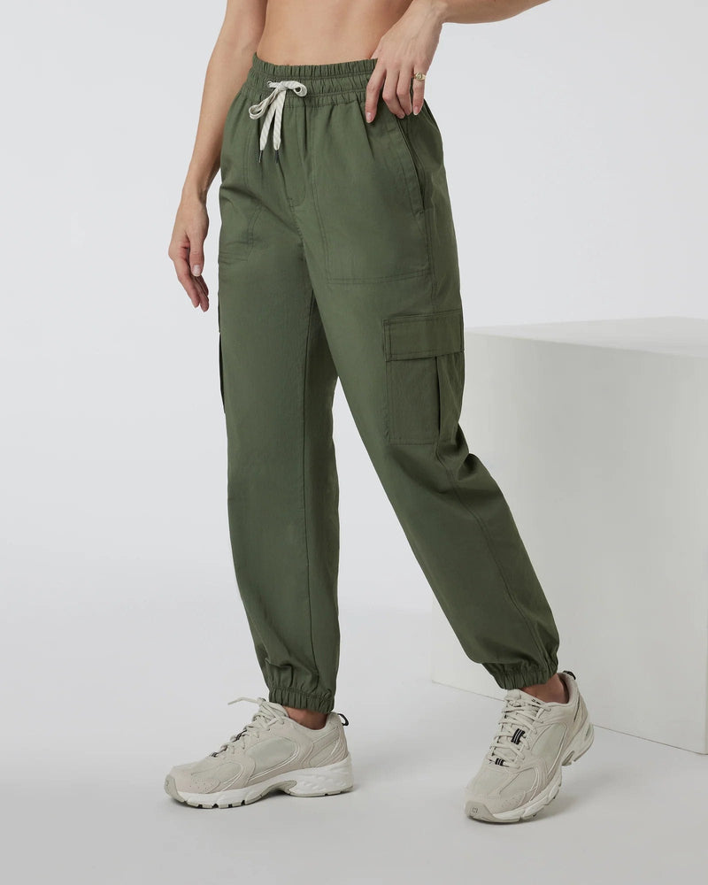 Load image into Gallery viewer, Army / XS Vuori Birch Jogger - Women&#39;s Vuori
