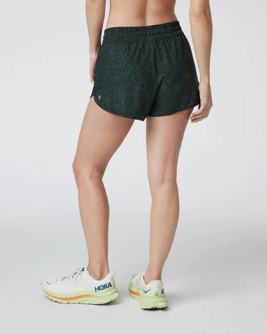 Vuori Clementine 4" Shorts 2.0 - Women's Vuori