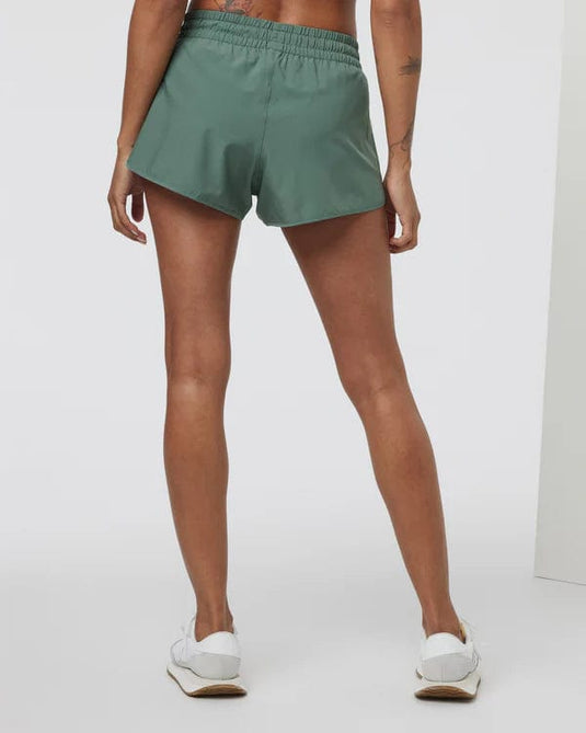 Vuori Clementine Short 2.0 - Women's Vuori