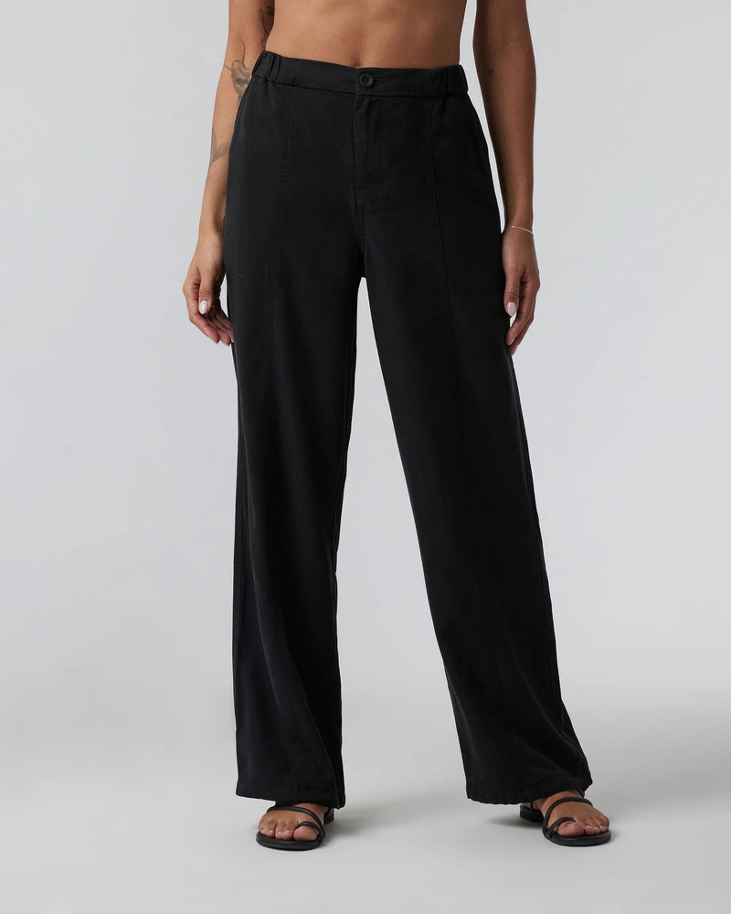 Load image into Gallery viewer, Black / XS Vuori Coastline Pant - Women&#39;s Vuori
