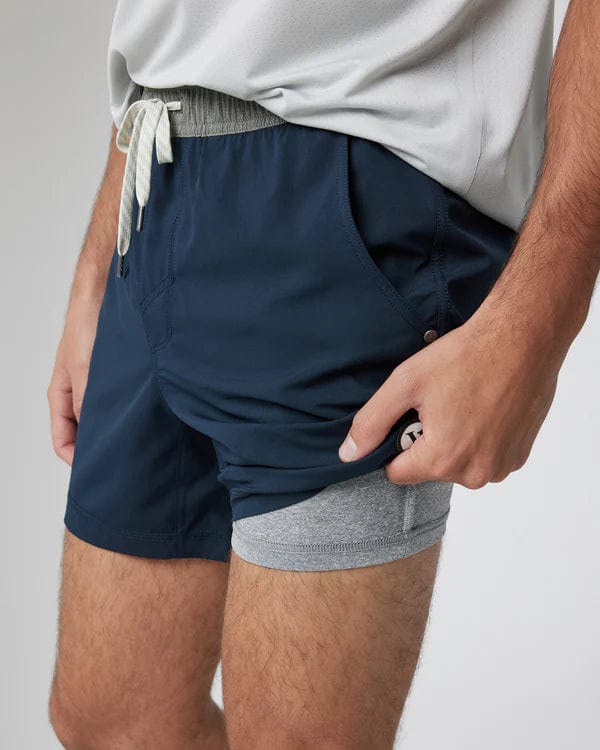 Load image into Gallery viewer, Vuori Kore 5&quot; Shorts - Men&#39;s Vuori
