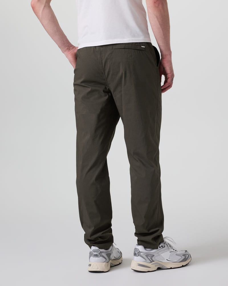 Load image into Gallery viewer, Vuori Kore Everyday Pant Lined 30&quot; Vuori Kore Everyday Pant Lined 30&quot; Vuori

