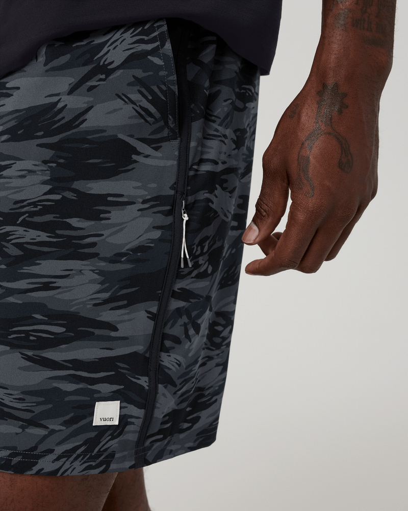 Load image into Gallery viewer, Vuori Men's Banks Session Short Unlined 7" Vuori Men's Banks Session Short Unlined 7" Vuori
