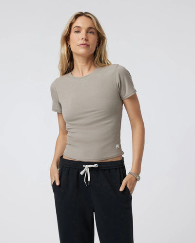 Graphite / SM Vuori Pose Fitted Tee - Women's Vuori