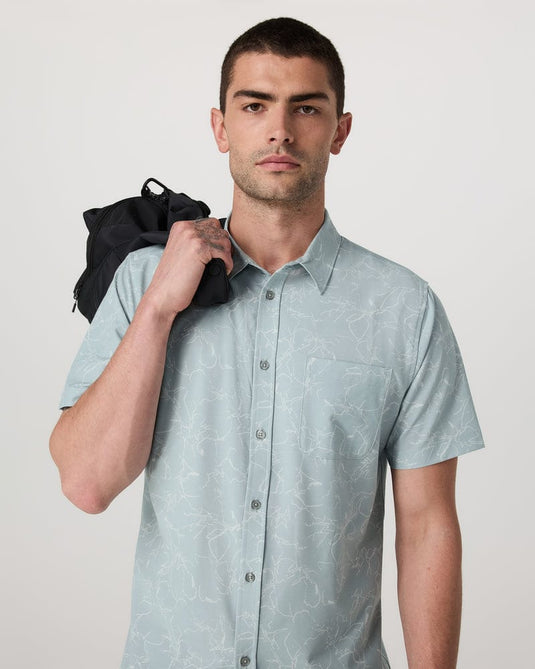Vuori Short Sleeve Bridge Button Down - Men's Vuori Short Sleeve Bridge Button Down - Men's Vuori
