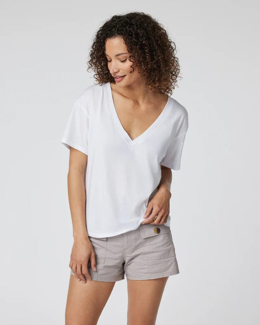 Vuori Sutton V-Neck - Women's Vuori