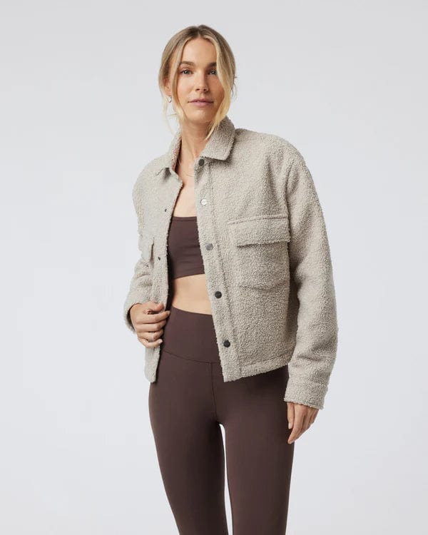 Load image into Gallery viewer, Dark Salt / SM Vuori Sycamore Short Shirt Jacket - Women&#39;s Vuori
