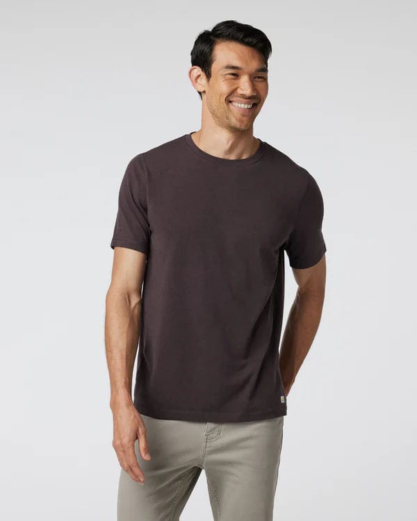 Load image into Gallery viewer, Vuori Tuvalu T-Shirt - Men&#39;s Vuori Tuvalu T-Shirt - Men&#39;s Vuori
