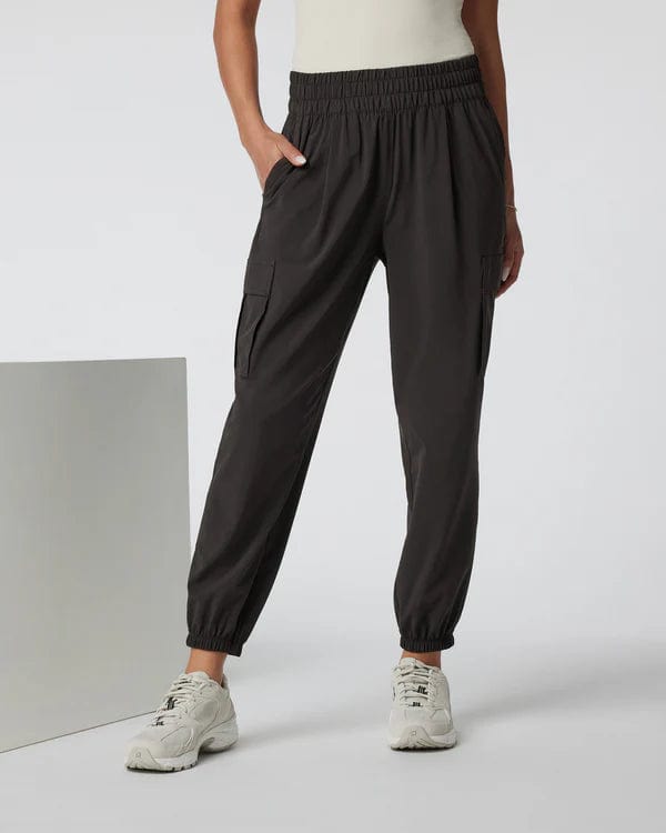 Load image into Gallery viewer, Dark Java / XS Vuori Villa Cargo Jogger - Women&#39;s Vuori
