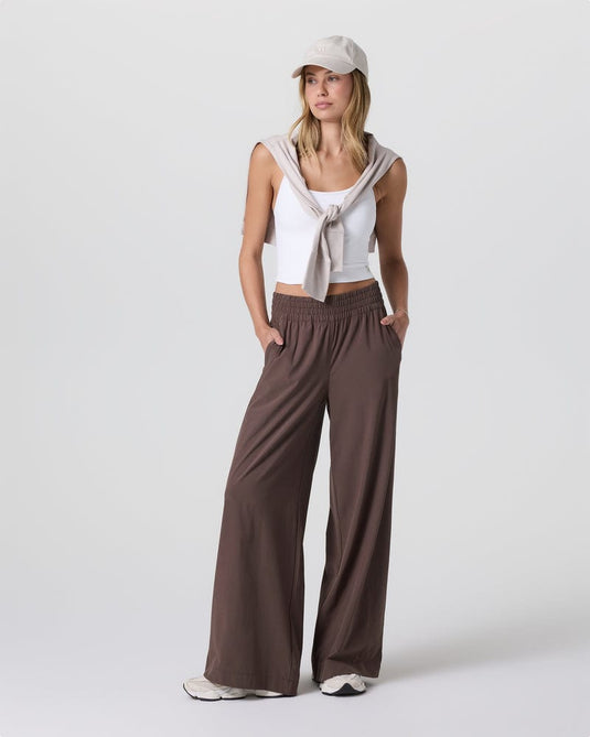 Vuori Villa Wideleg - Women's Vuori Villa Wideleg - Women's Vuori