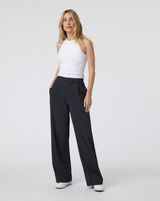 Vuori Women's Villa Trouser in Black Vuori Women's Villa Trouser in Black Vuori