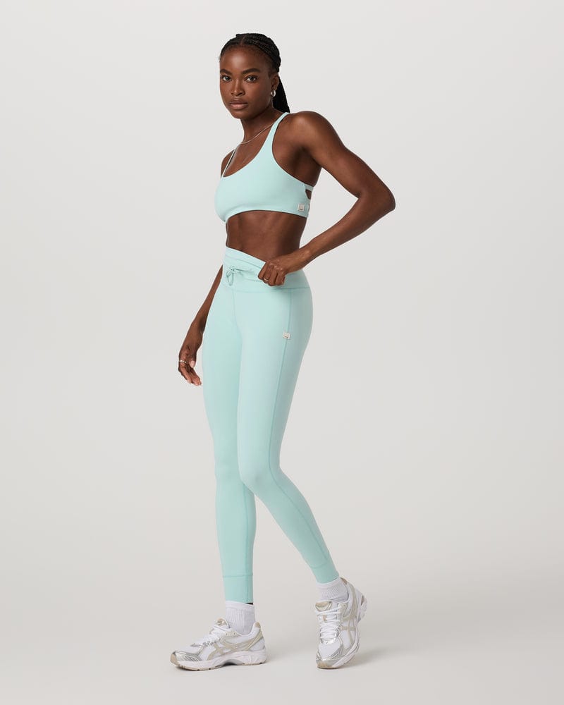 Load image into Gallery viewer, Vuori Yosemite Bra - Women&#39;s Vuori Yosemite Bra - Women&#39;s Vuori
