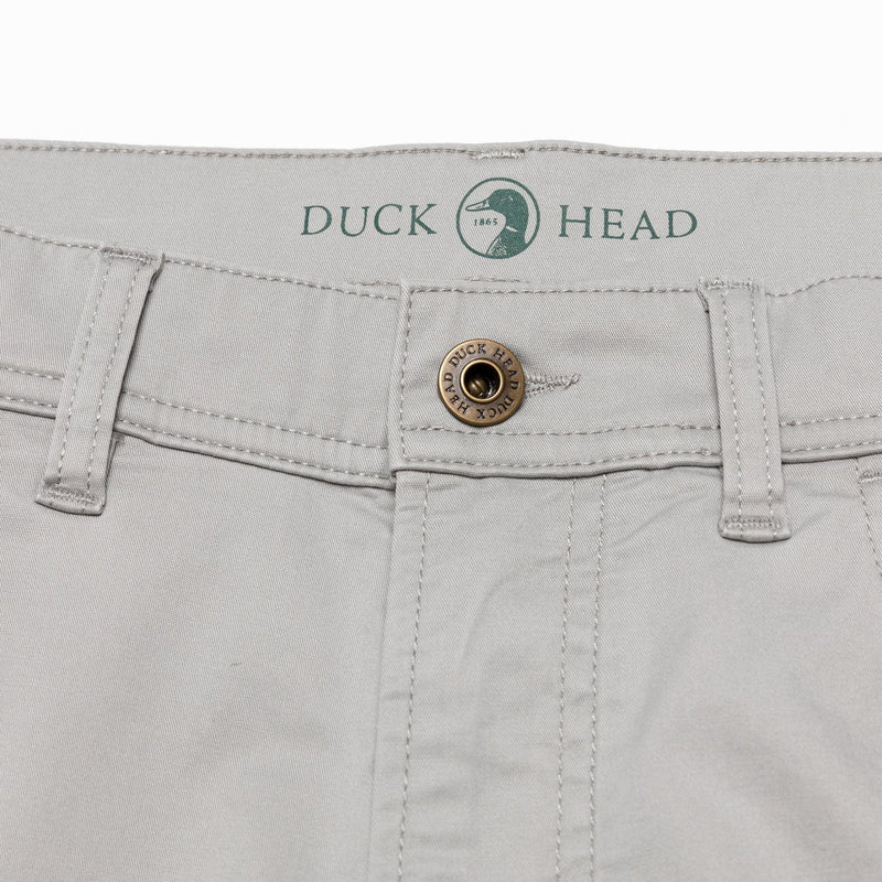 Load image into Gallery viewer, Duck Head Men&#39;s Shoreline 5-Pocket Pants in Limestone Grey DUCK HEAD
