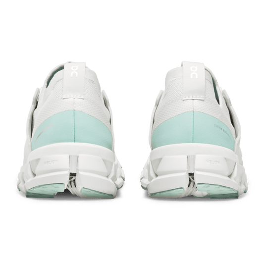 On Cloudswift 3 in Ivory | Creek - Women's On