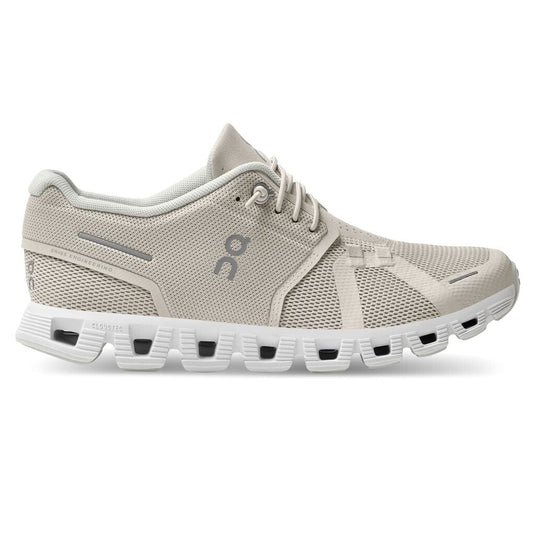 Pearl & White / 6 On Running Women's Cloud Shoes in Pearl & White On Running