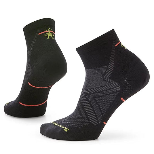 Black / SM Smartwool Run Zero Cushion Ankle Socks - Women's SMARTWOOL CORP