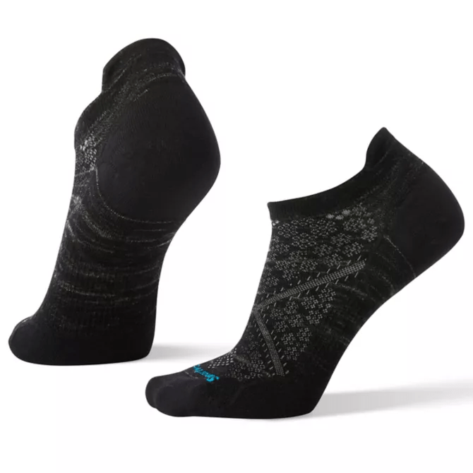 Load image into Gallery viewer, Black / SM Smartwool Women&#39;s Performance Zero Cushion Low Socks SMARTWOOL CORP

